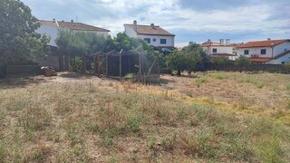 Terreno de 1900 m² em Castelo Branco