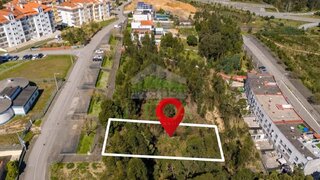 Terreno de 1080 m² em Leiria