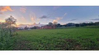 Terreno de 2500 m² em Leiria