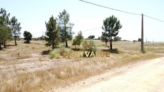 Land for sale in Benavente, Portugal — €100,000