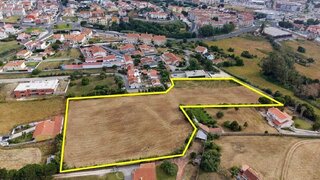 Land for sale in Caldas da Rainha, Portugal — €300,000