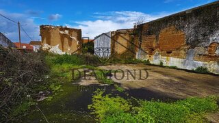 Land for sale in Alpiarça, Portugal — €75,000