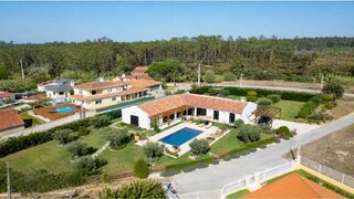 Terreno em Leiria · 3344 m² · 65 000 €