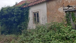 Land for sale in Batalha, Portugal — €75,000