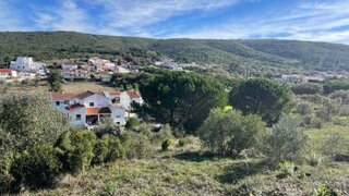 Land for sale in Porto de Mós, Portugal — €135,000