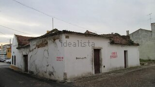 Land for sale in Almeirim, Portugal — €65,000
