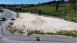 Land for sale in Cartaxo, Portugal — €217,500