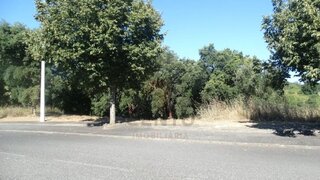 Terreno de 562 m² em Leiria