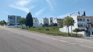 Terreno de 238 m² em Leiria