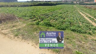 Land for sale in Peniche, Portugal — €79,000