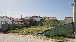 Terreno de 950 m² em Leiria