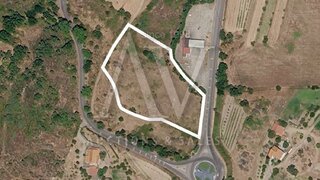 Terreno em Belmonte · 105 000 m² · 212 500 €