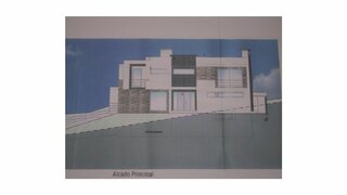 Terreno em Leiria · 425 m² · 45 000 €