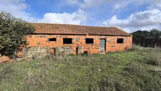 Land for sale in Rio Maior, Portugal — €155,000