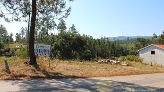Terreno em Oleiros