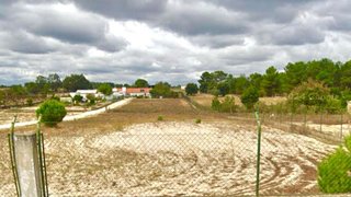 Land for sale in Benavente, Portugal — €168,500