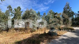 Terreno de 728 m² em Leiria