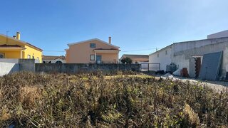 Land for sale in Peniche, Portugal — €79,000