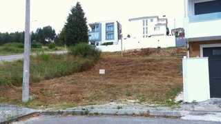 Terreno de 210 m² em Leiria