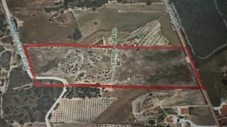 Land for sale in Coruche, Portugal — €140,000