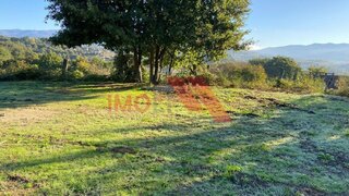 Land for sale in Arcos de Valdevez, Portugal — €80,000