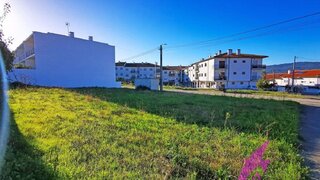 Terreno de 152 m² em Viana do Castelo