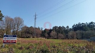 Land for sale in Valença, Portugal — €98,000