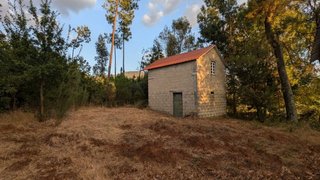 Land for sale in Seia, Portugal — €13,500