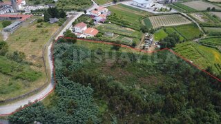 Land for sale in Valença, Portugal — €180,000