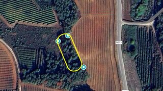 Terreno · 1800 m² · 5000 €