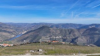 Land for sale in Tabuaço, Portugal — €140,000