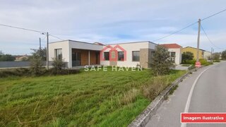 Land for sale in Penalva do Castelo, Portugal — €18,500