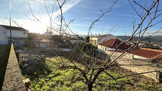 Terreno de 716 m² em Viana do Castelo