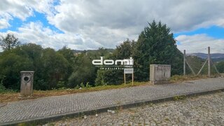 Land for sale in São Pedro do Sul, Portugal — €30,000