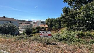 Land for sale in Seia, Portugal — €45,000