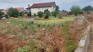 Terreno em Ponte de Lima · 908 m² · 82 500 €