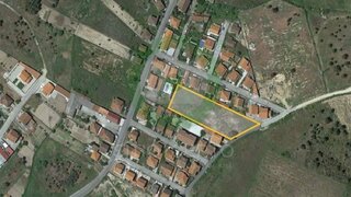 Land for sale in Chaves, Portugal — €270,000