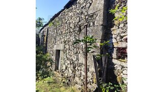 Terreno em Vila Real · 460 m² · 86 150 €