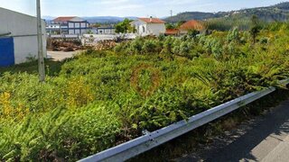 Land for sale in Monção, Portugal — €140,000