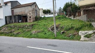 Land for sale in Gouveia, Portugal — €15,000