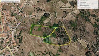 Land for sale in Carrazeda de Ansiães, Portugal — €60,000