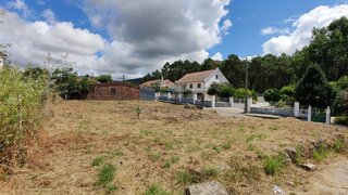Land for sale in Valença, Portugal — €33,000