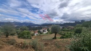 Terreno para venda em Arcos de Valdevez, Portugal — 120 000 €