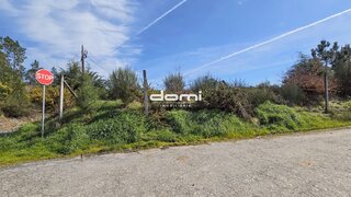 Land for sale in São Pedro do Sul, Portugal — €35,000