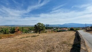 Land for sale in Fornos de Algodres, Portugal — €35,000