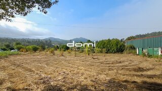 Land for sale in São Pedro do Sul, Portugal — €65,000