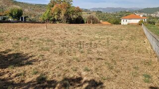 Land for sale in Tarouca, Portugal — €65,000