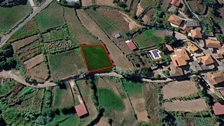 Terreno · 600 m² · 18 000 €