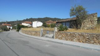 Land for sale in Penalva do Castelo, Portugal — €24,000