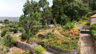 Terreno · 7660 m² · 135 000 €